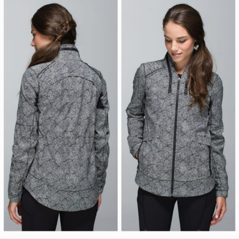 Lululemon Jacket US 4